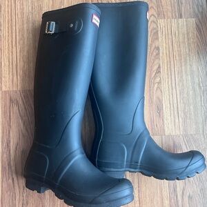 Hunter Classic Black Waterproof Boots
